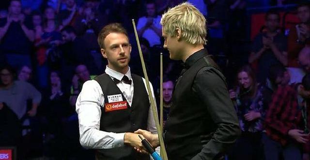 与阿拉维斯 与阿拉维斯